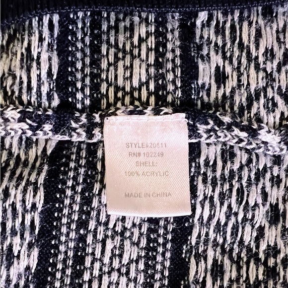 Moving Sale!! EUC Anthro  Skies Are Blue Drape Front Cardigan Sweatr B&W Small - Picture 8 of 12